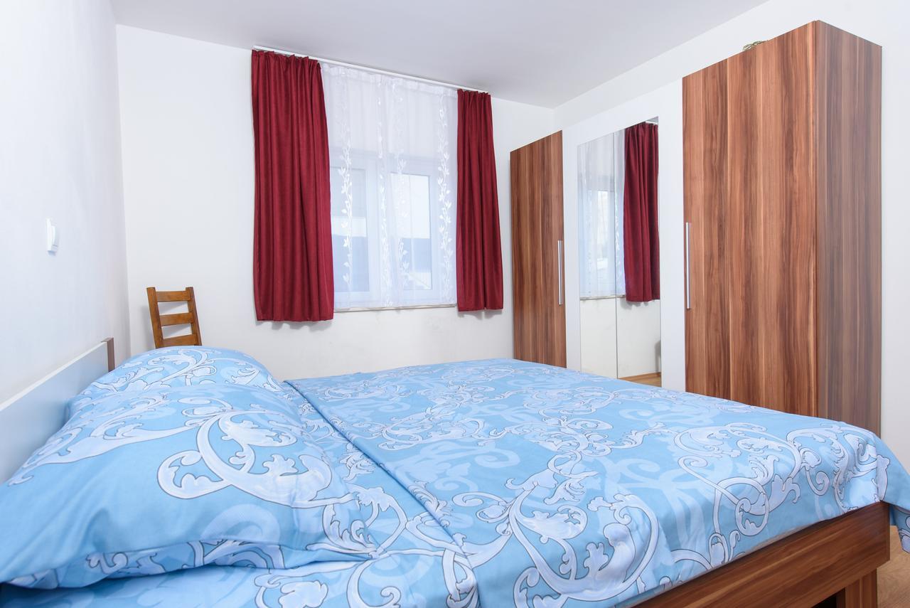 Apartment Drmic Kaštela Εξωτερικό φωτογραφία