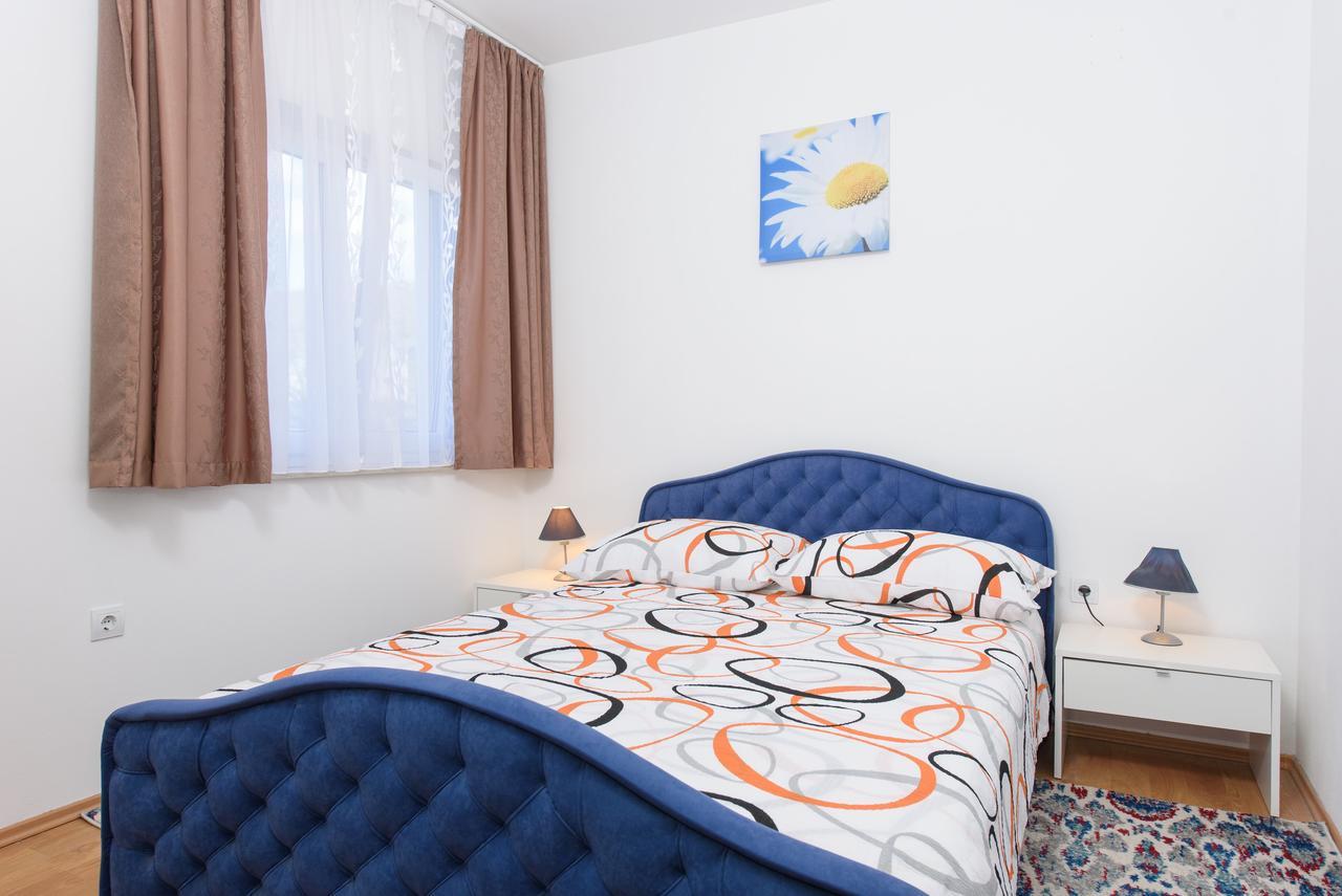 Apartment Drmic Kaštela Εξωτερικό φωτογραφία